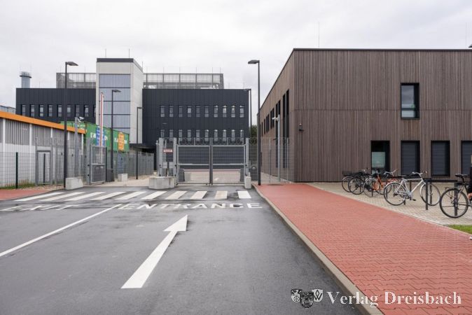 NTT Global Data Centers an der Voltastraße in Hattersheim öffnete am letzten Freitag seine Pforten zum Nachbarschaftsdialog