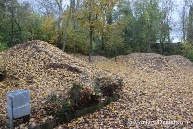 Die Hügel sind geformt, der Mülleiner steht bereit, aber erst im kommenden Frühjahr wird die Dirt-Bike-Strecke endgültig fertiggestellt.