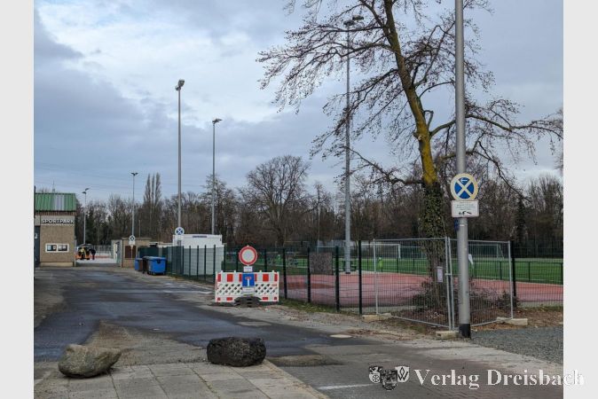 Auch auf dem Hattersheimer Sportplatz am Karl-Eckel-Weg soll 2026 und 2027 gebaut werden.