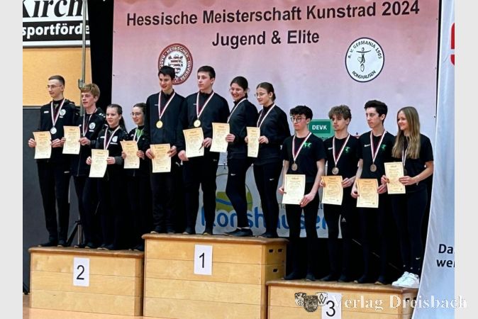 Durch den Podestplatz bei Hessenmeisterschaften hat die 4er-Einrad-Mannschaft des R. K. Wanderlust die Qualifikation zur DM geschafft.