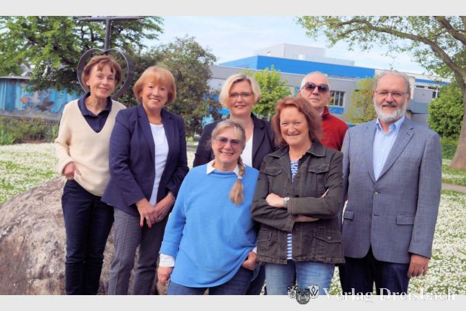 Der Vorstand zusammen mit der bisherigen Vorsitzenden Lore Fieber (l.) besteht aus (v.l.) Brigitte Wagner-Christmann (Vorsitzende), Rosi Reinelt (Beisitzerin), Telja Wolters (Beisitzerin), Pia Traiser (Schriftführerin), Gerhard Krämer (Kassierer) und Michael Antenbrink (Stellvertretender Vorsitzender).