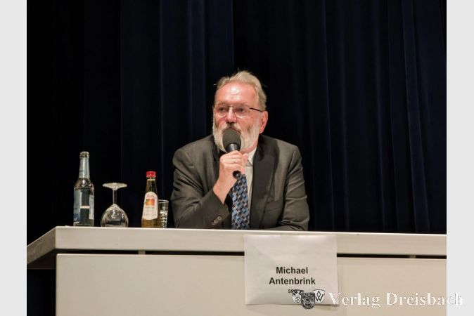 Michael Antenbrink (SPD) würde gerne auf den Chefsessel im Rathaus zurückkehren.