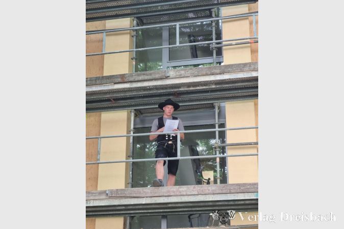 Der Vortrag des Richtspruchs ist fester Bestandteil eines jeden Richtfests.
