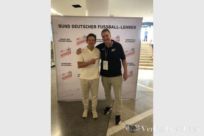 Michael Leopold (links) und Reinhard Jung vor dem Klopp-Interview.