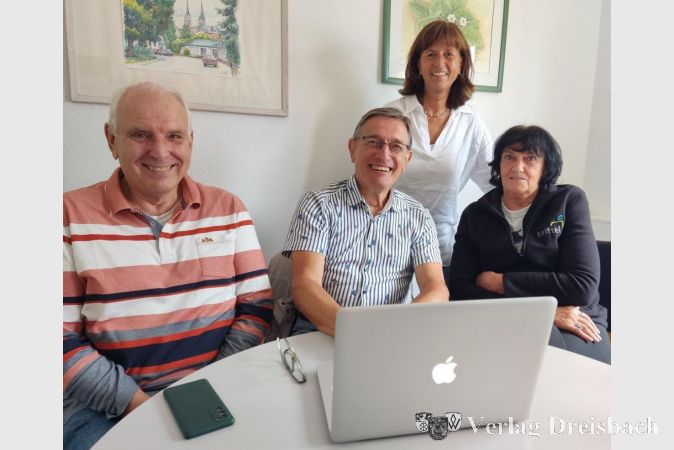 Das Orgateam der Ferienspiele bei der Nachbesprechung (v. li.): Bodo Knopf, Joachim von Kiel, Stefani Petermann und Brigitte Faller.