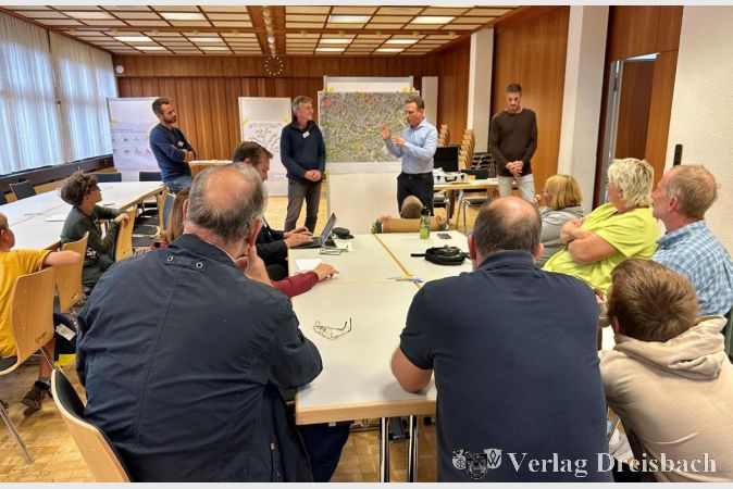 Der Workshop zur Bürgerbeteiligung wurde am Montag witterungsbedingt kurzerhand in das Rat- und Bürgerhaus verlegt.