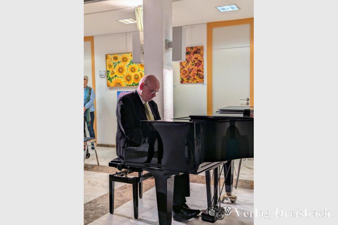 Winfried Turowski, der neue Musiklehrer für Klavier an der Musikschule des Krifteler Kulturforums.
