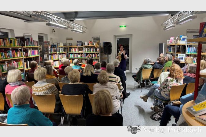 Die jüngste Veranstaltung der Lesebühne war ausgesprochen gut besucht.