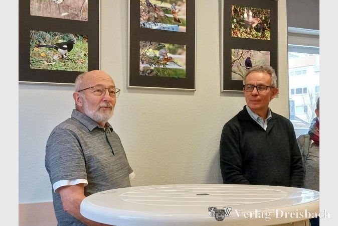 Helmut Frenzel (links) und Klaus Störch bei der Eröffnung der Ausstellung.