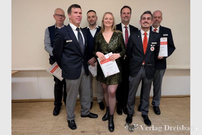 V.l.n.r.: Oliver Müller, Kai Mertsch, Marius Gawollek, Nina Iwanski, Volker Marks, Christian Reinhard, Peter Henkel.