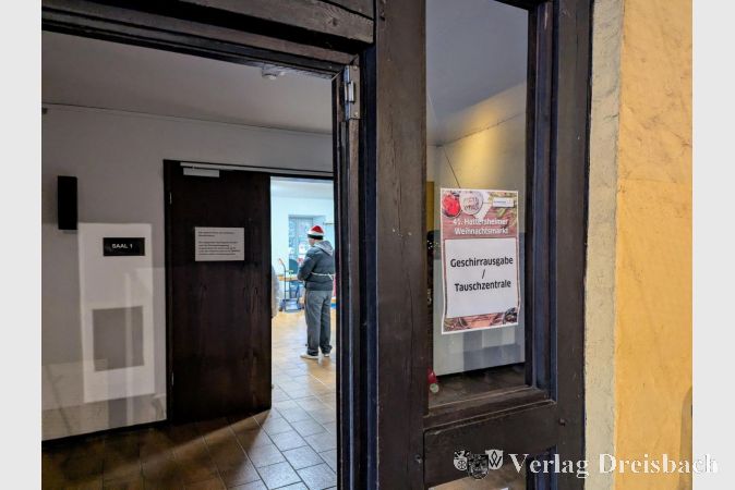 Die Spülstraße im Posthof war stark frequentiert. Das neue Angebot zur Müllvermeidung wurde intensiv genutzt.