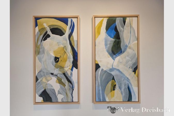 Mit "Omnis" erschafft Michaela Ruppert eine Kunstwelt, die Sinne und Geist gleichermaßen anspricht, inspiriert und dazu einlädt, neue Perspektiven zu entdecken.