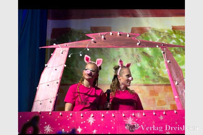 Die Gruppe Potpourri präsentierte den „Absturz der galaktischen Trüffelschnüffler“.