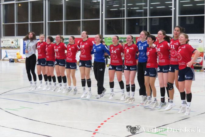 Noch einmal Jubel: Die weibliche A-Jugend wurde Dritter der Regionalliga.