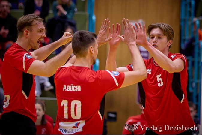 Jannik Weber, Philip Büchi und Thoralf Schmelzer (v.l.) sind bereit für das Spitzenspiel gegen Meister Gotha am Wochenende.