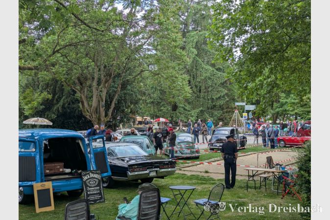 Oldtimer-Idylle im Grünen: Das waren die diesjährigen Klassikertage in Hattersheim.