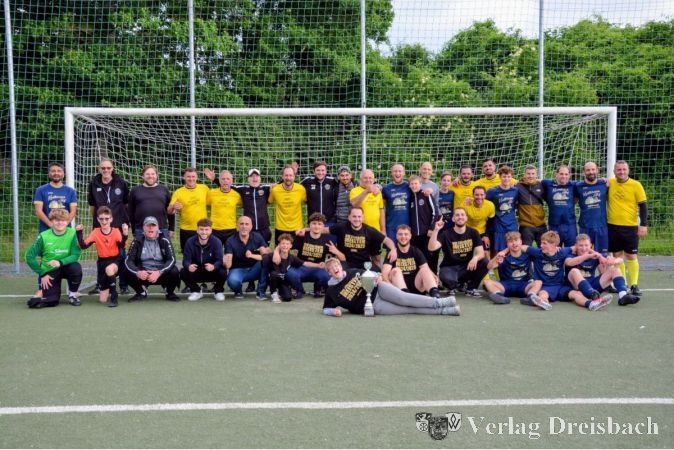 Trainer, Spieler der Herren und der DJK-Soma.