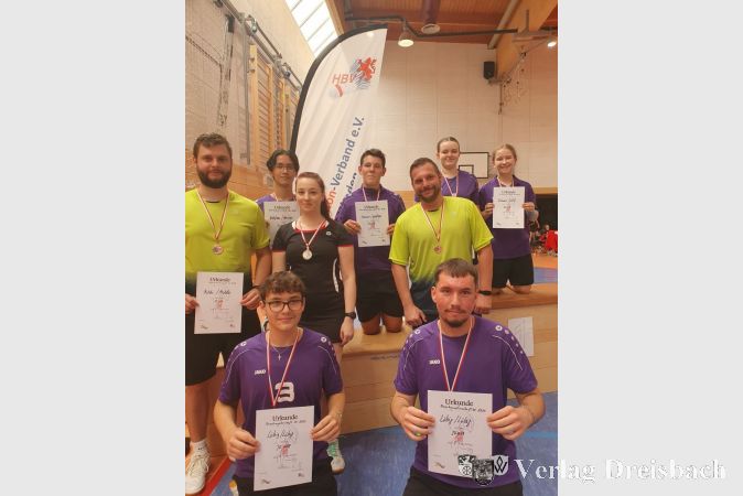 Der BSC Flörsheim war in den Doppelwettbewerben an Badminton-Bezirksmeisterschaften vertreten.