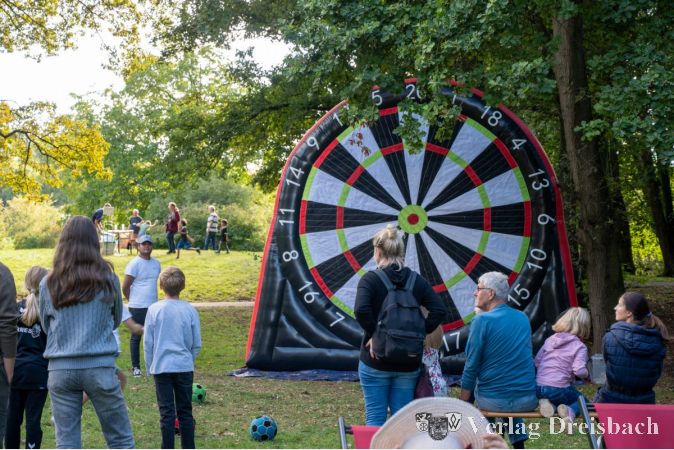 Attraktion Fußball-Dart.