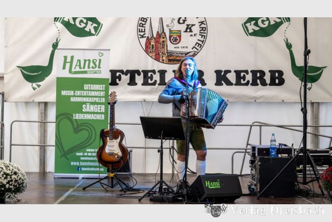 „Hansi“ sorgte beim Frühschoppen wieder für gute Laune.