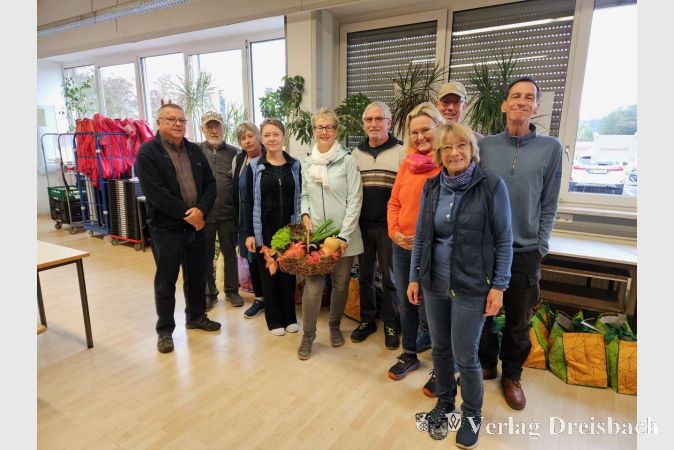 Spendenübergabe bei der Tafel Hattersheim-Hofheim.