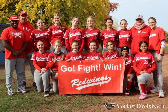 Das Redwings U16-Softballteam bei den Deutschen Meisterschaften.