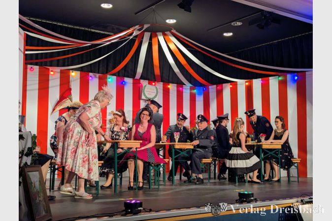 Das Feuerwehrfest im Jahre 1965 war Schauplatz des Stückes "Friesennerz und Ballkleid".