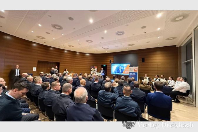 Feierliche Verleihung des Hessischen Feuerwehrpreises in Frankfurt.