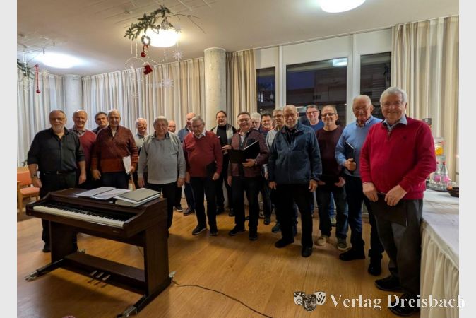 Der Männerchor Liederkranz im Krifteler Kursana Domizil.