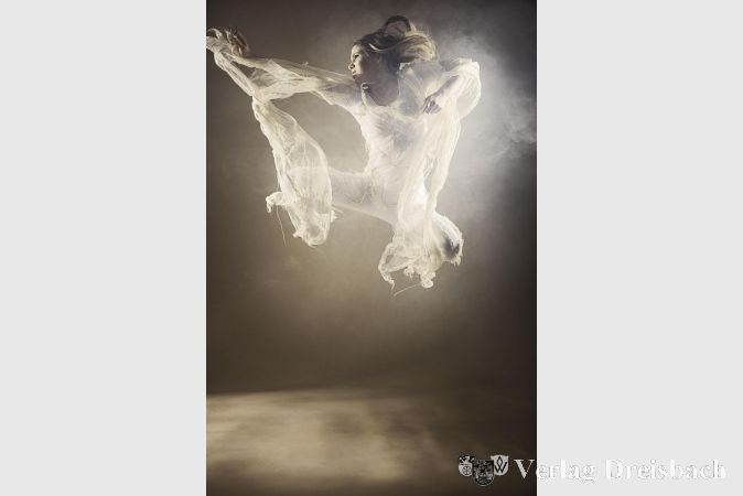 "Jump" von Andrea Simon.