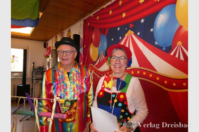 Foto: privat
Gerhard Weinfurter und Monika Gräßler gingen als "streitlustiges Ehepaar" in die Bütt.