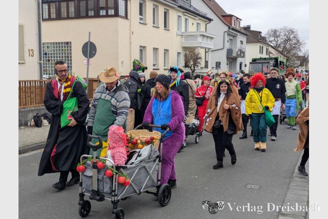Foto: mpk
Der KKK brachte Kindheitshelden von Harry Potter bis Pumuckl auf die Straße.