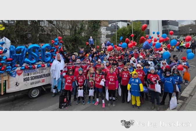 Foto: privat
Mit einem großen Tross waren die Handballer beim Hofheimer Fastnachtszug dabei.