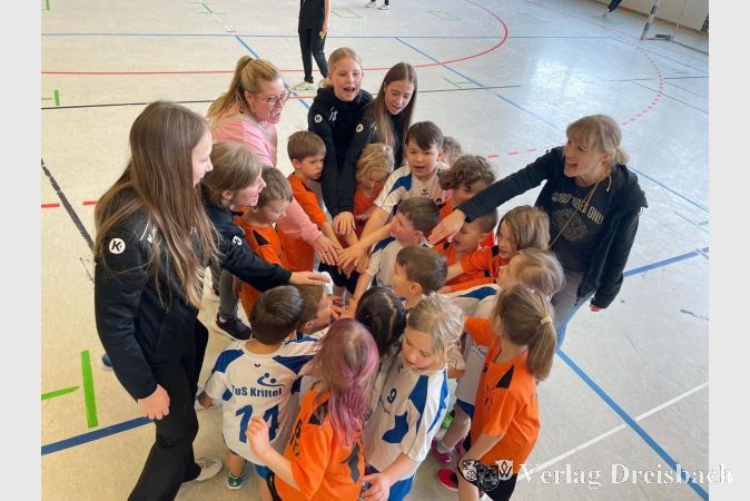 Foto: privat
Einschwören aufs nächste Spiel: die G-Jugend.