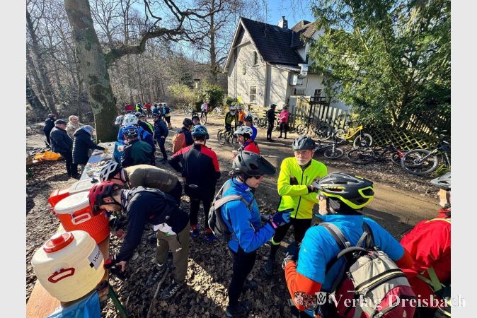 Foto: RC Hattersheim
Service-Punkt an der Gundelhard.