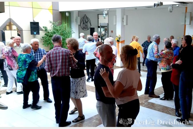 Foto: privat
Nach dem stimmungsvollen Auftakt im Januar folgt nun der nächste Tanztee des Jahres.