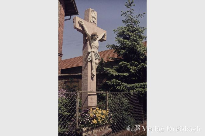 Foto: mpk
Früher stand das Kreuz im Vorgarten der Hofreite.