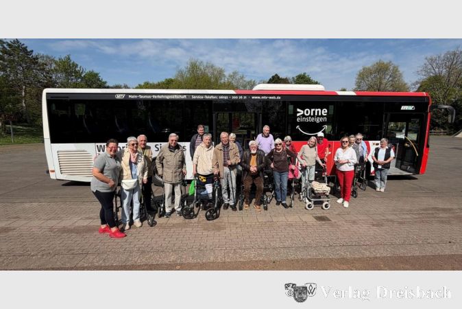 Foto: Gemeinde
Gruppenbild der Teilnehmerinnen und Teilnehmerinnen des Trainingskurses.