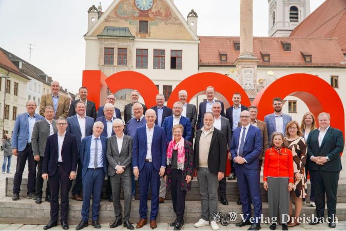 Foto: Felix Matthey, Stadt Freising
Die Mitglieder des Ausschusses für Städtebau und Umwelt.