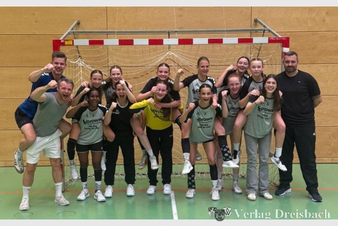 Foto: privat
Huckepack in die Regionalliga: die weibliche C-Jugend nach der Quali.