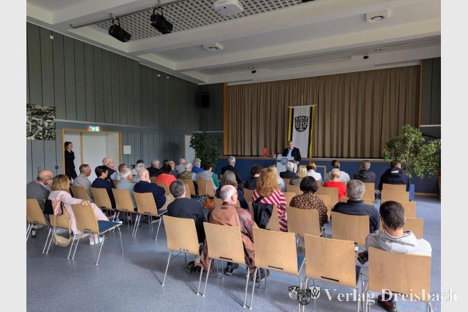 Foto: mpk
Jubiläumsfeier im Haus der Vereine: Auch Bürgermeister Klaus Schindling hielt eine Rede zu diesem besonderen Anlass.