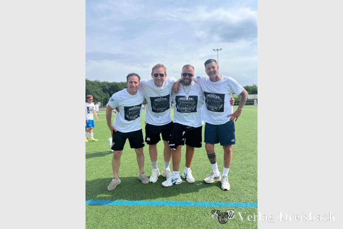 Foto: SV 07 Kriftel
Das Trainerteam der erfolgreichen D1-Jugend.