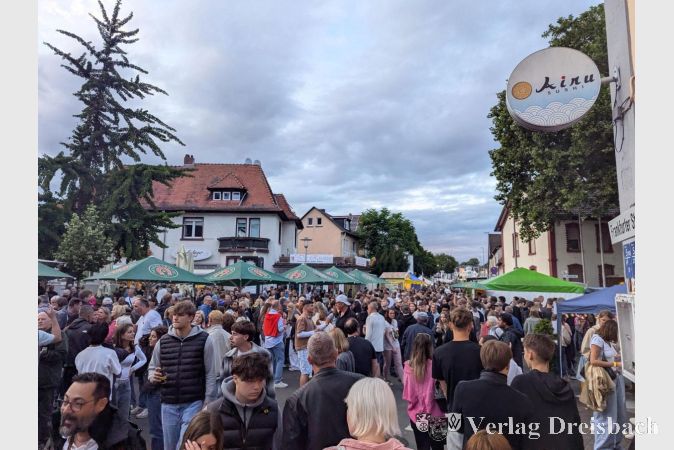 Foto: mpk
Feierei rund ums Lindeneck.