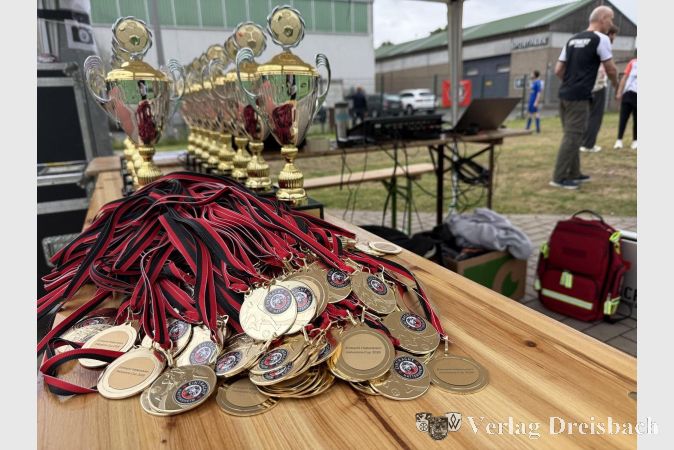 Foto: privat
Medaillen und Pokale für alle.