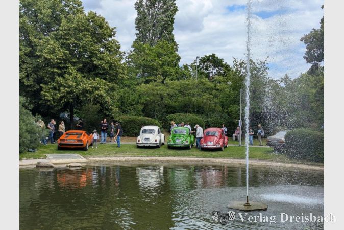 Foto: mpk
Idyllische Parkplätze am Weiher.