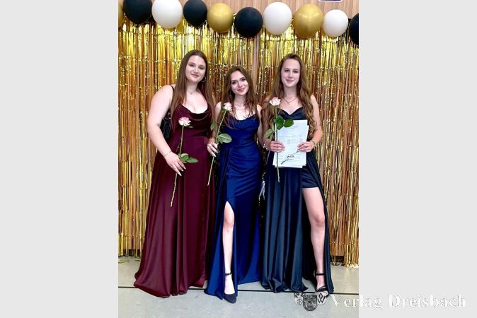 Foto: vdL
Die Schulabsolventinnen Maria, Letycja und Alicia.