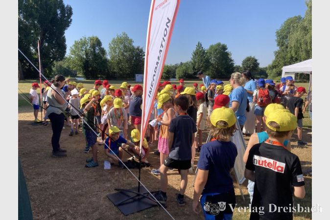 Foto: hl
Gleich geht es los! Morgentliche Versammlung mit Sicherheitshinweisen und Einteilung der Gruppen.