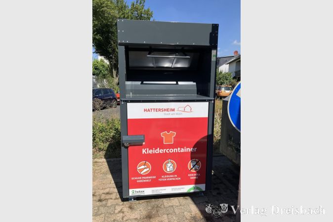 Foto: Stadt Hattersheim
Neuer Kleidercontainer in der Kleinen Feldstraße in Okriftel.