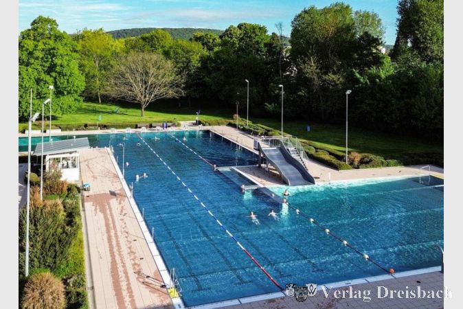 Foto: Gemeinde
Am 6. September öffnet das Krifteler Parkbad wohl zum letzten Mal in diesem Jahr seine Pforten.