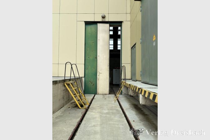 Foto: Stadt Hattersheim
Offene Tür am Tag des offenen Denkmals: Am Sonntag hatte man die Möglichkeit Einblicke ins Innere des Kraftwerks zu erhaschen.
